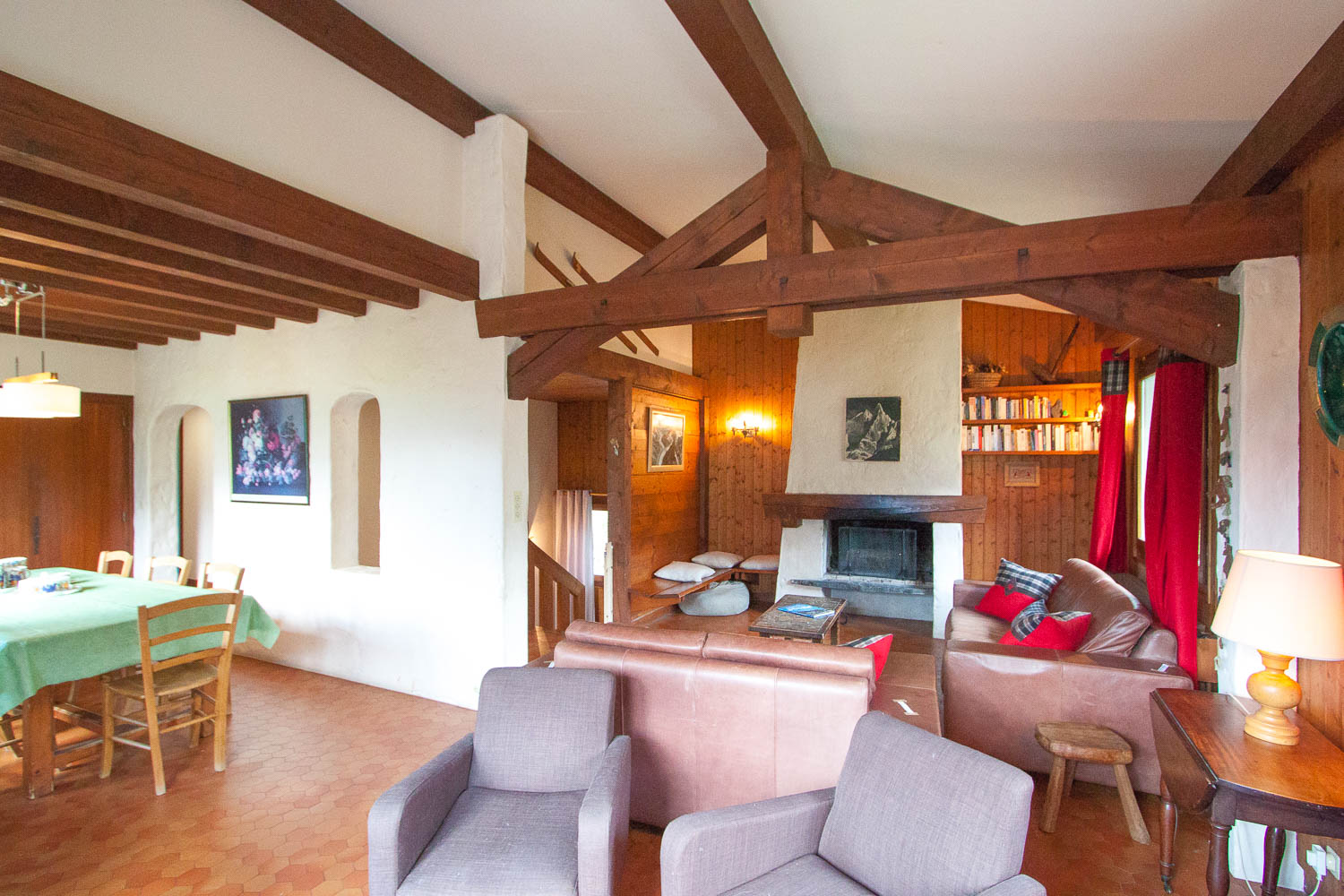 Séjour du chalet à vendre à Chamonix Les Pècles Séjour du chalet à vendre à Chamonix Les Pècles