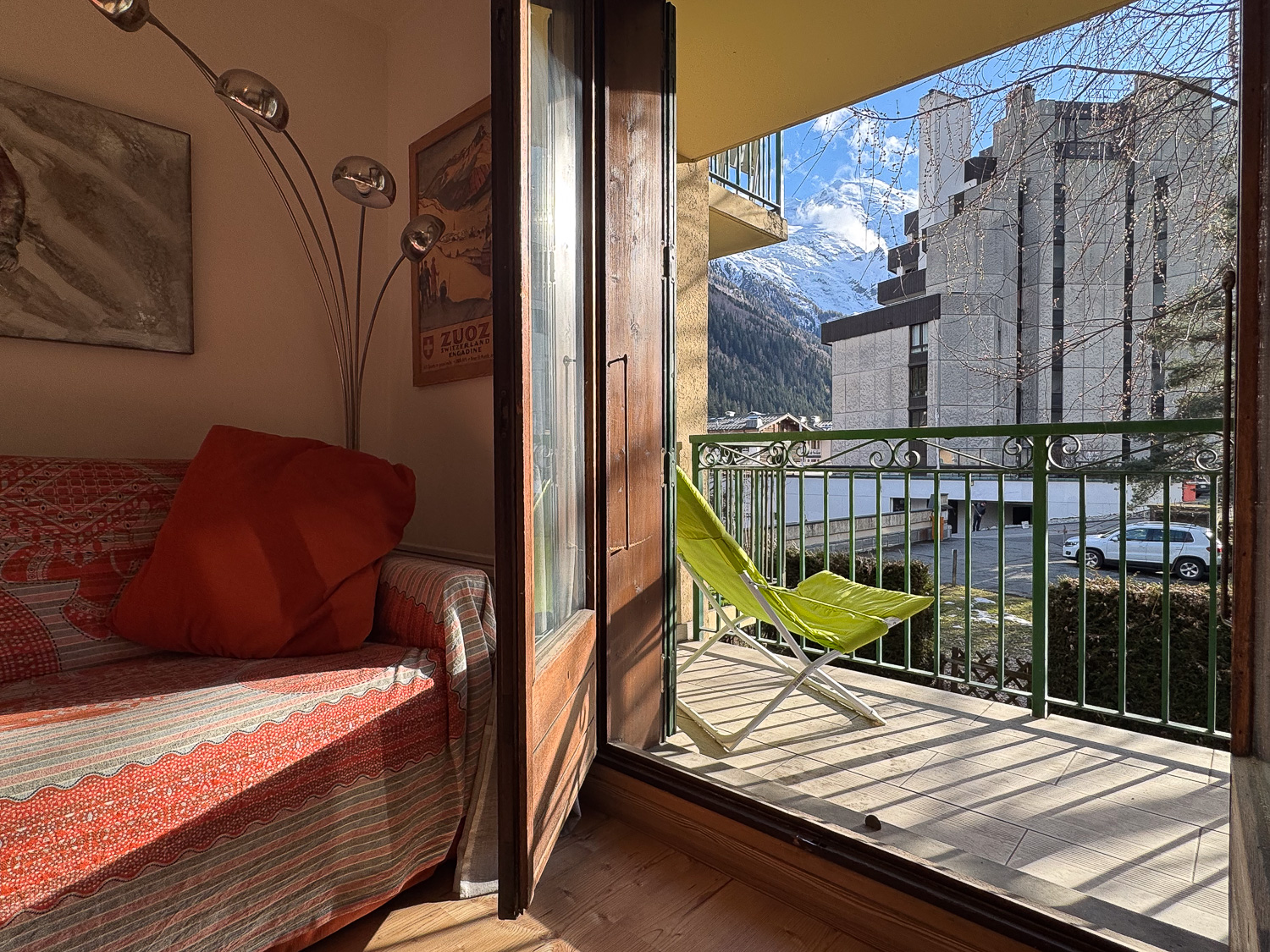 Appartement une chambre avec balcon au centre ville