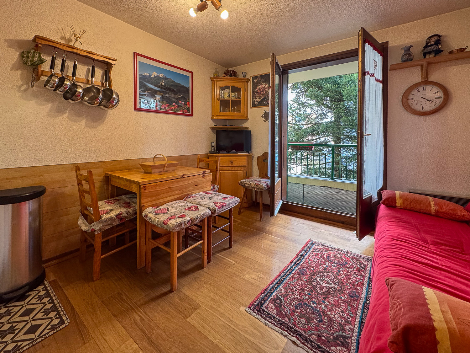Appartement avec coin nuit séparé à vendre centre Chamonix