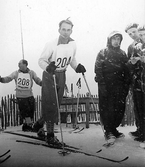 Ski dans le style des annÃ©es 50 Ã  Chamonix